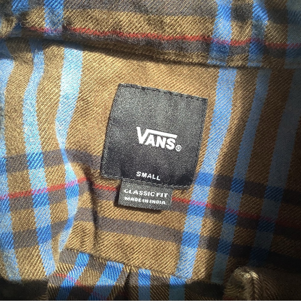 VANS Small plaid shirt.